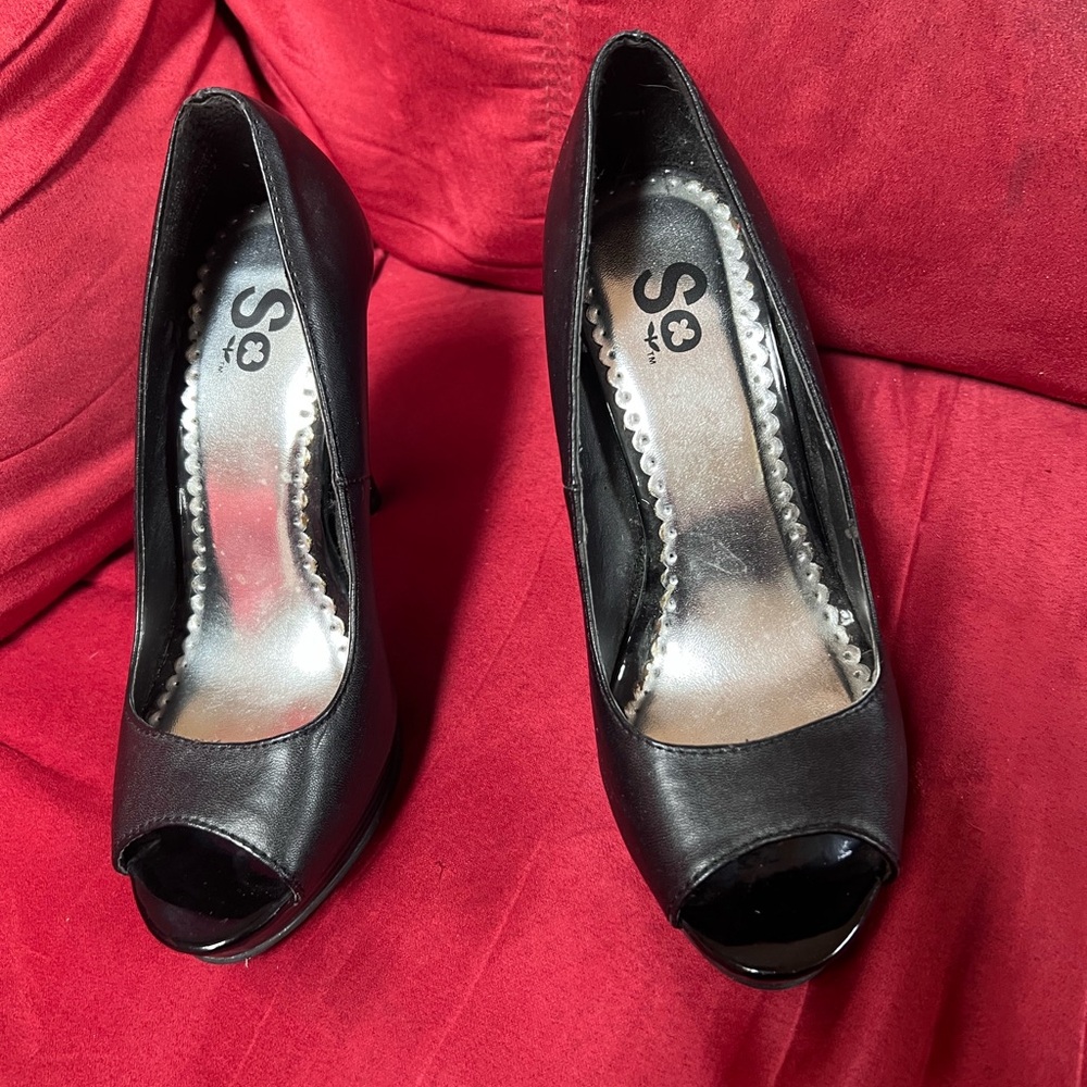 SO Women's Elegant Black Peep Toe Heels